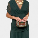 Luana - Elegancka sukienka z dekoltem w kształcie litery V